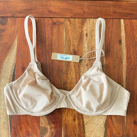 NEW Skims Fits Everybody Unlined Underwire Bra in Clay - 32B - Picture 6 of 15